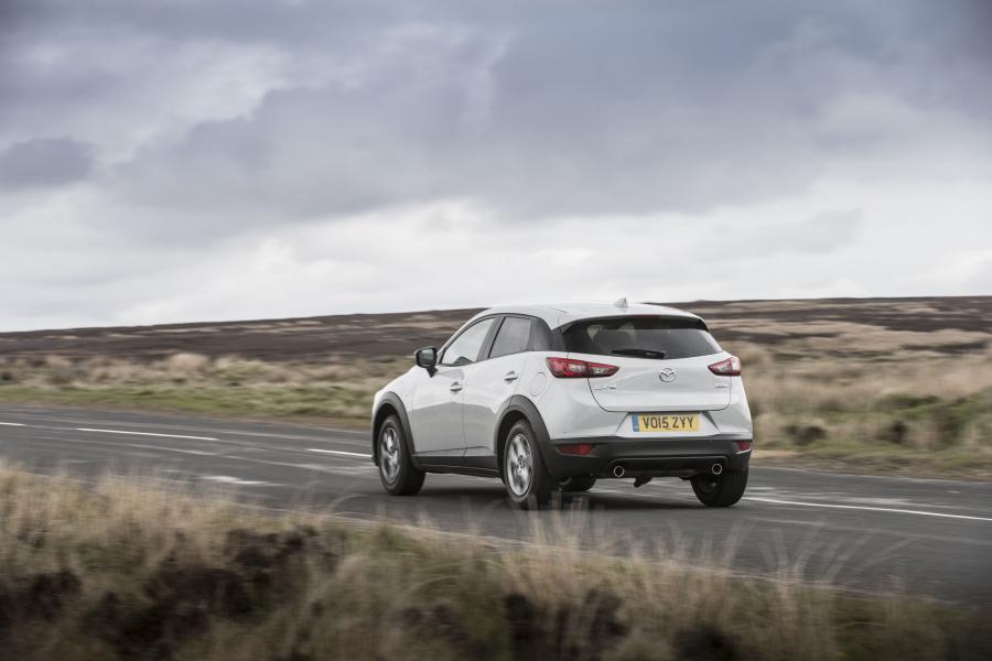  Mazda CX-3 2015 года  (UK) (фото 27 из 47)